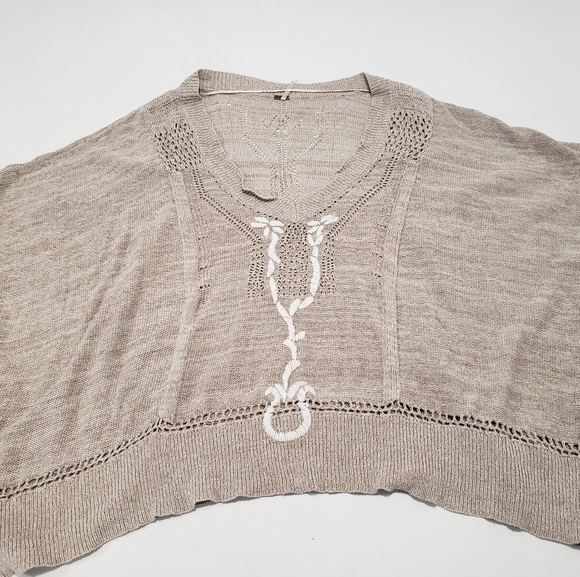 Free People Kona Pointelle Knit Poncho Cover-Up - Picture 3 of 9